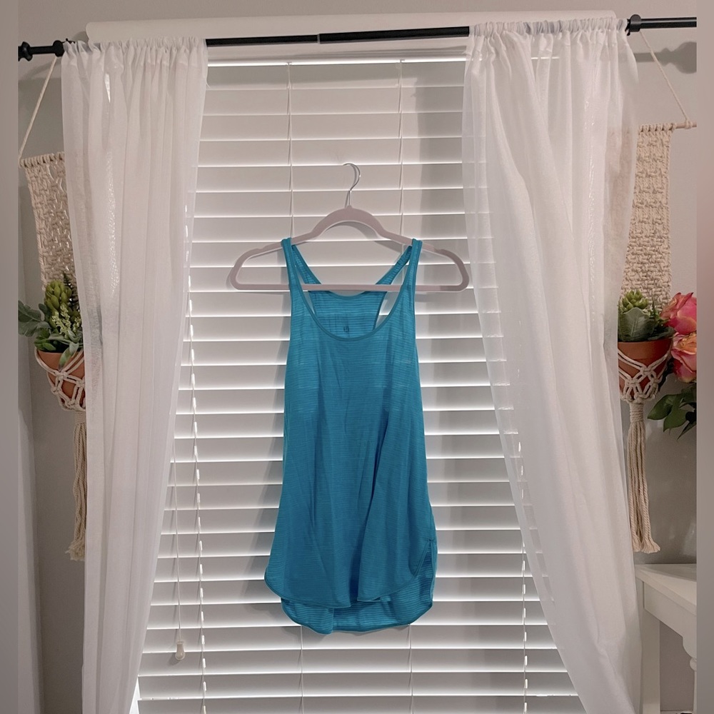 LULULEMON TANK TOP